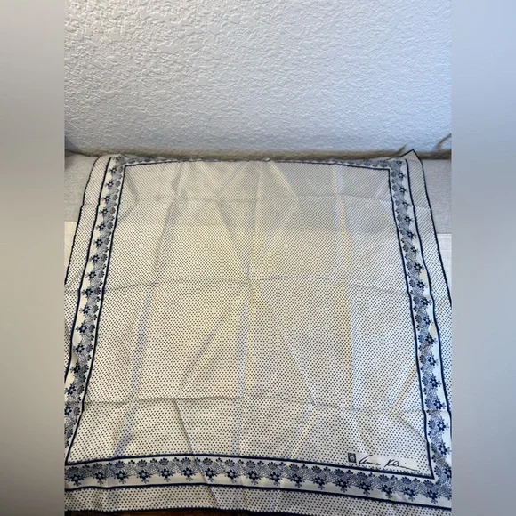 Vintage Anne Klein Silk Scarf Navy Blue Polka Dot Floral Lace Border 26" Square - Picture 12 of 14